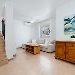 Будинок відпочинку La Salina House Торрев'єха